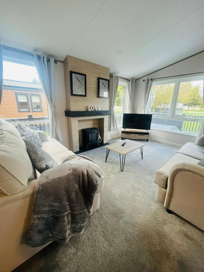 Lodge Belle Vue With Hot Tub